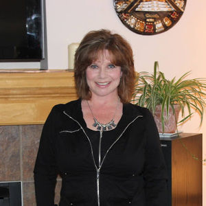 Meet your Posher, Nicholle